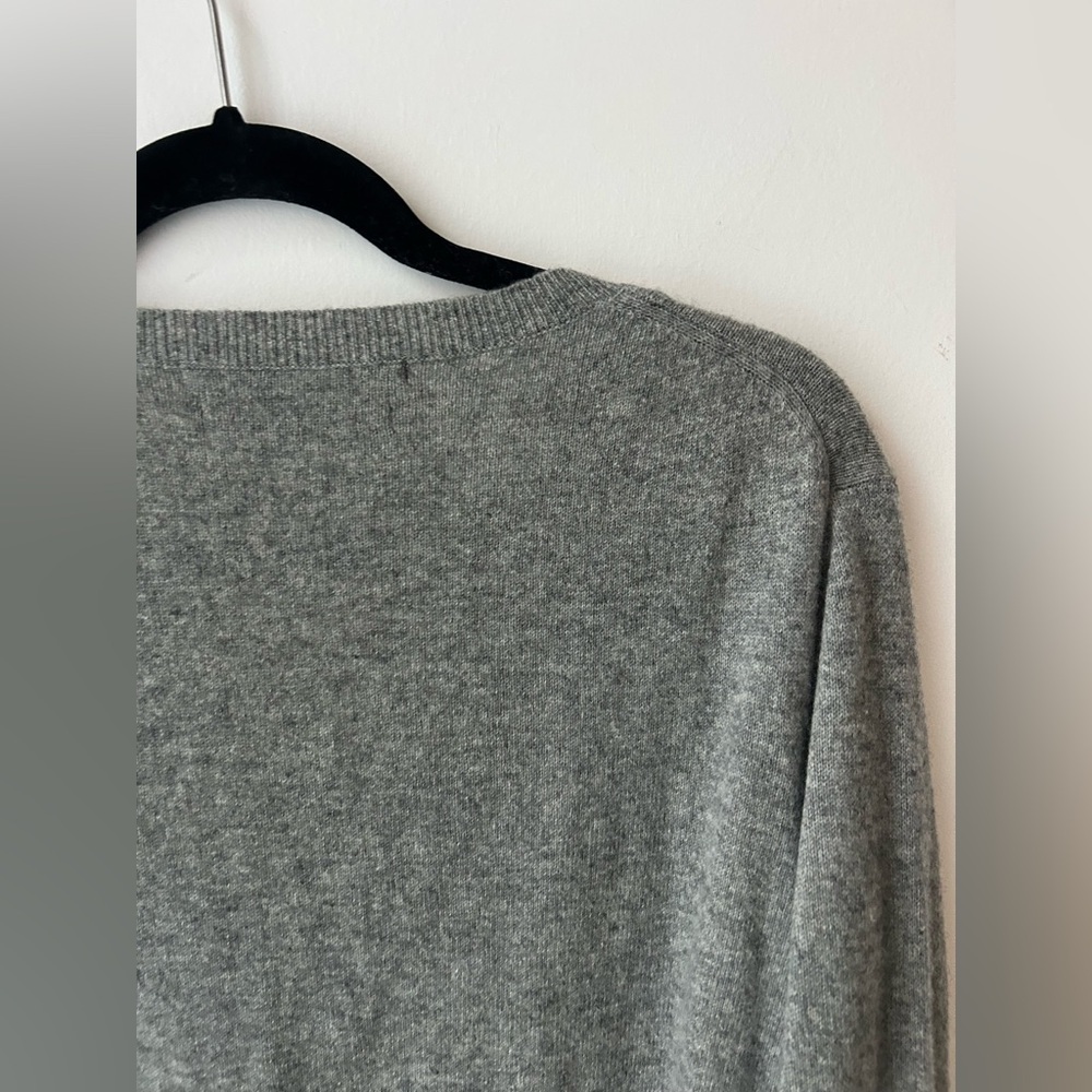 Zara v neck cashmere sweater grey - Picture 7 of 9